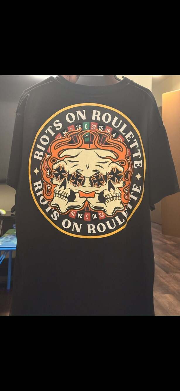 Watson Riots on Roulette Graphic T-Shirt - Picture 3 of 10